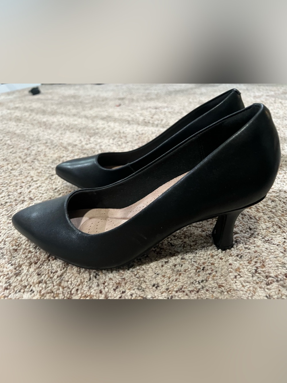 Clarks Women's Kataleyna Gem Pumps
dress shoes 11w